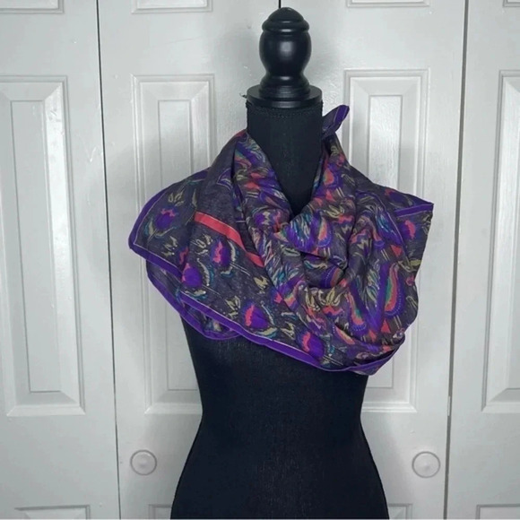 Jean Louis Scherrer Paris’ Silk Scarf - Picture 4 of 6